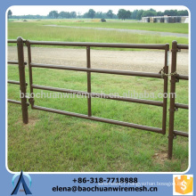 Easy Assembled Livestock Fence Supplies Cattle Crush for Farmers, Galvanized Steel Tube Cattle Fence Panels